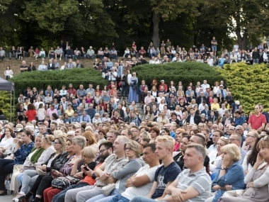 Toast urodzinowy dla Tomasza Stańko 2019 - koncert przy fontannie multimedialnej - 15