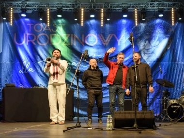 Toast urodzinowy dla Tomasza Stańko 2019 - koncert przy fontannie multimedialnej - 30